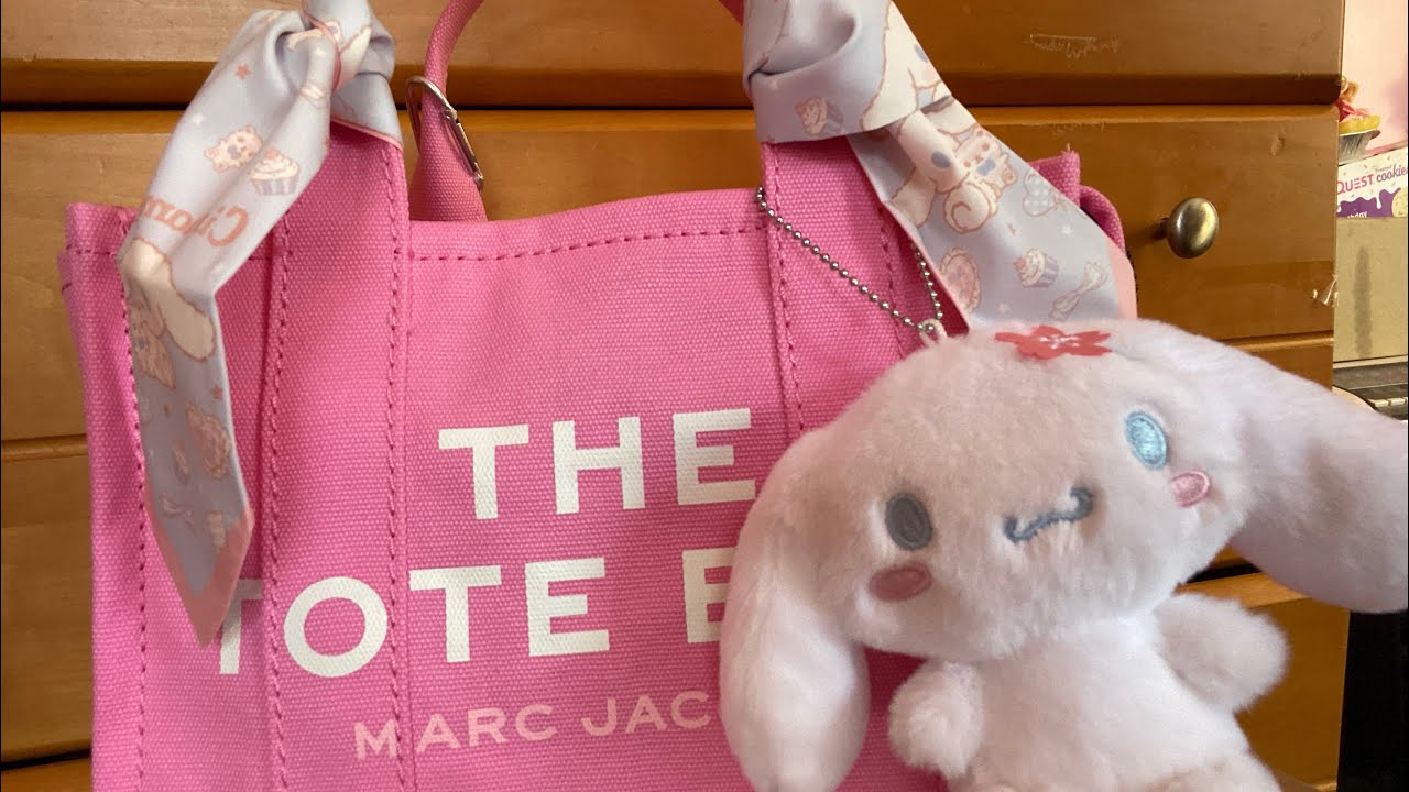 WIMB! Marc Jacobs The Tote Bag in Petal Pink size small! & Small Haul 🌸🌷💕 Pretty Girl Bag #wimb