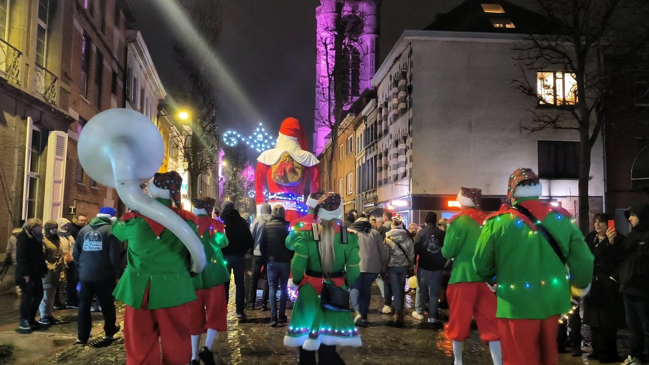 PARADE LUMINEUSE D'ATH 🌲🎶🧑‍🎄
