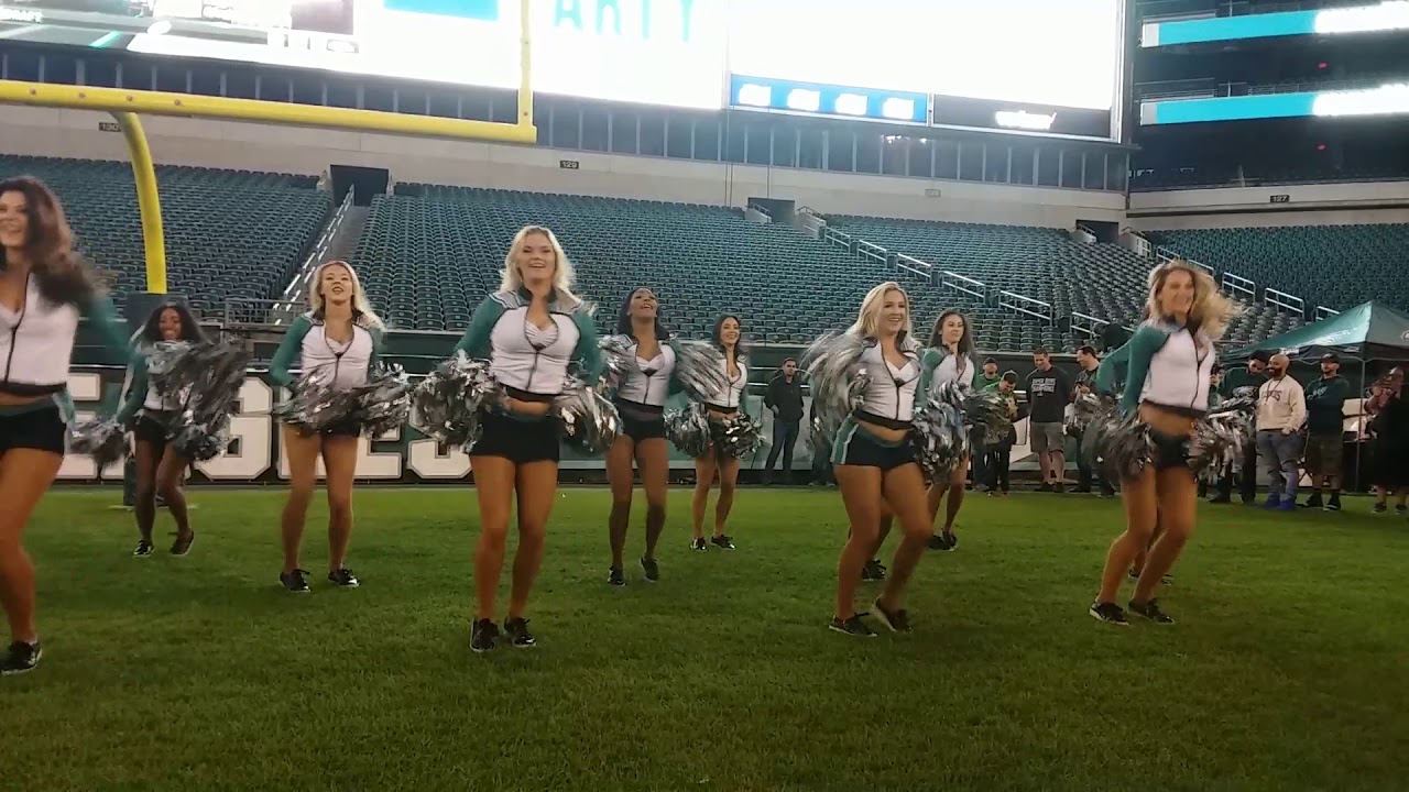 Philadelphia Eagles Cheerleaders Performing 3 Dance Routines