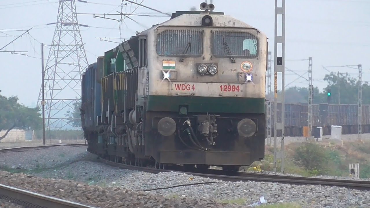 Original Cab+Wide Cab EMD | GOC WDG 4 Twins along the CURVE | Indian Railways 