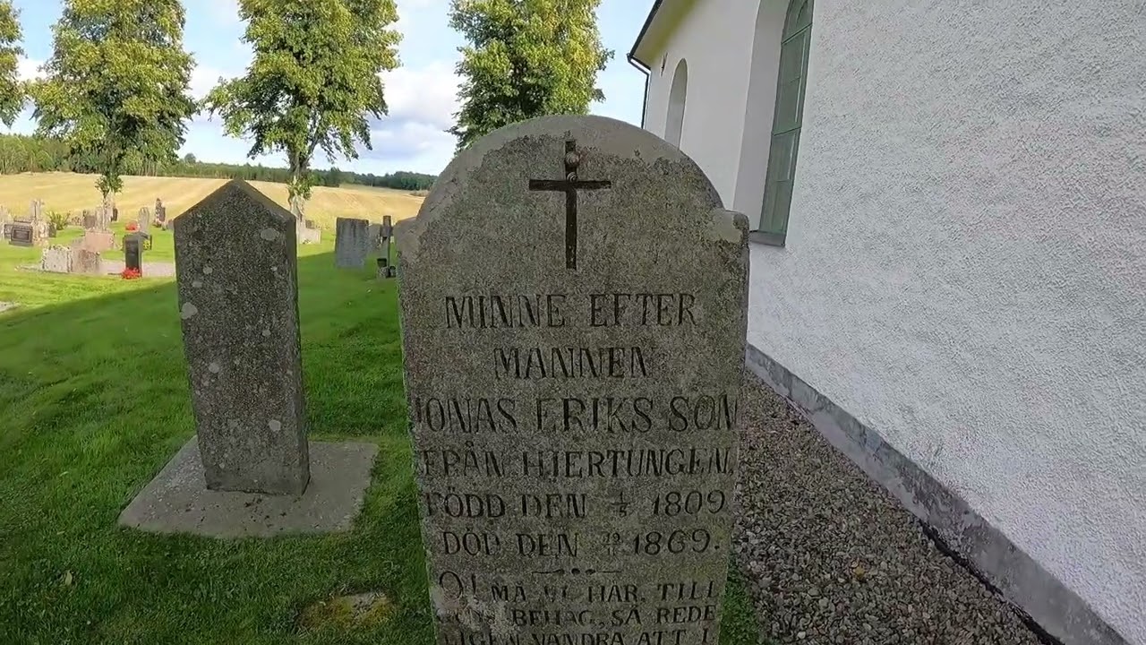 &Ouml;rs Kyrka, &Auml;ldsta Medeltida Kyrkan byggd i tegel