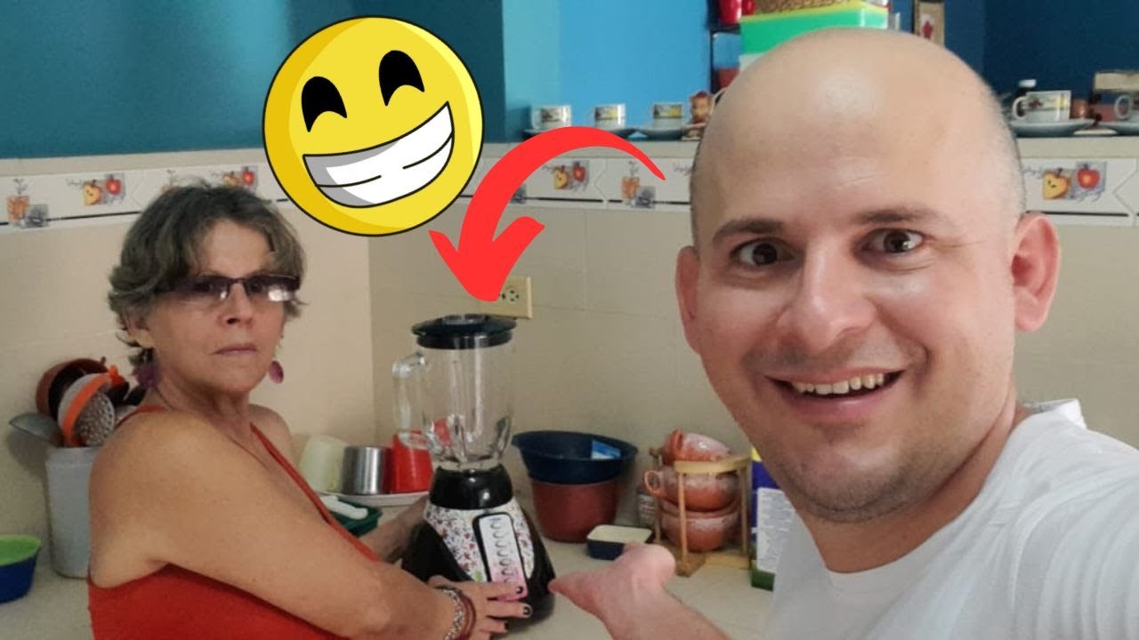 Le regalé a mi mamá su primera licuadora mexicana viviendo en Cuba. @MichelCronicas
