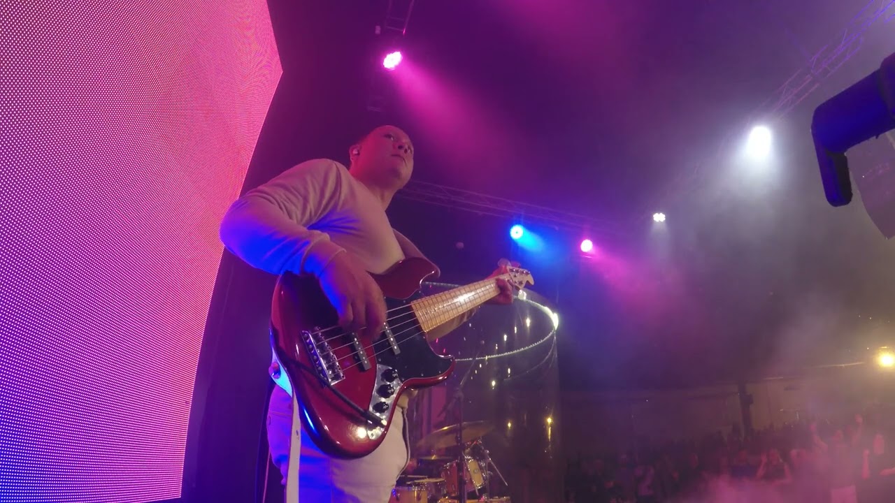 Me Ama bass cam espontâneo com Weslei Santos.