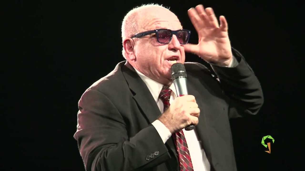 Leo Bassi - The Best Of - pt. 3 - Noite de Gala no CCJ