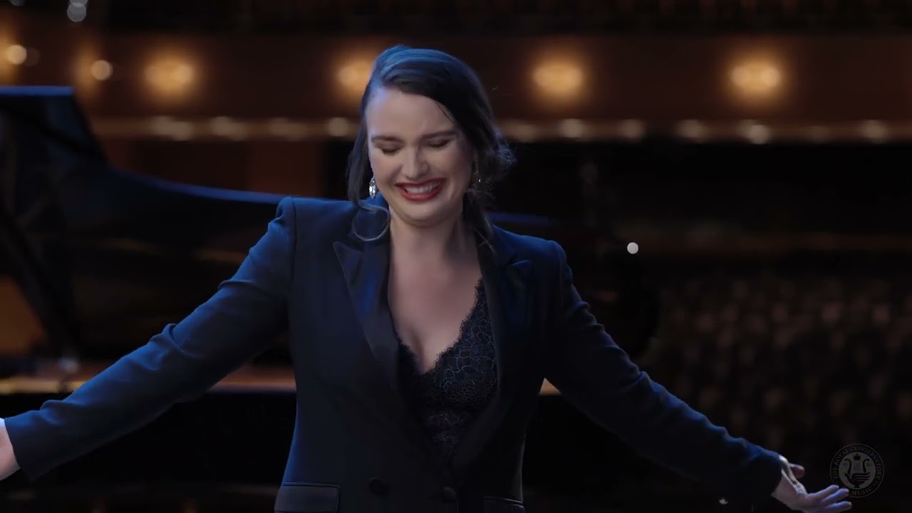 Meet 2024-25 Rebanks Fellow, McKenzie Warriner, soprano
