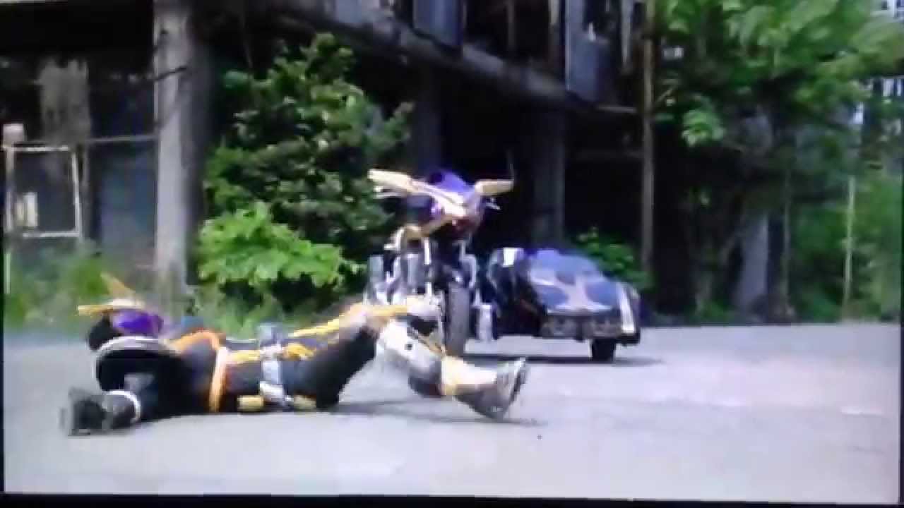 仮面ライダーサイガ 戦闘シーン