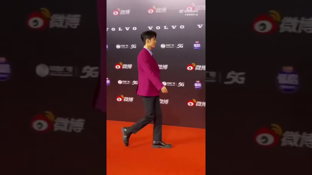 Xiao Zhan today on red carpet weibo night 2022 ❤️ 