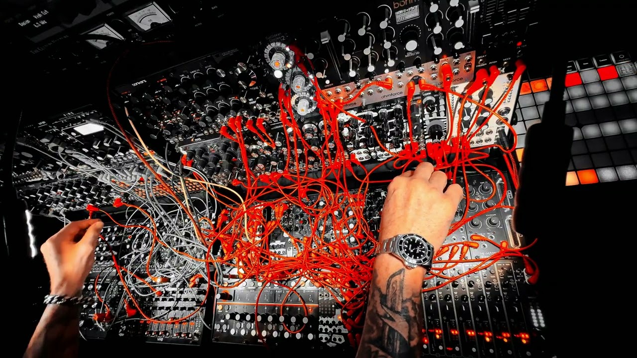 Modular Techno jam with Cwejman BLD2 
