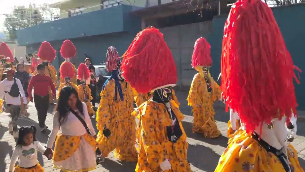Barrio San Pedro presente en el carnaval de Payasos Mazatecochco Tlaxcala 2026.