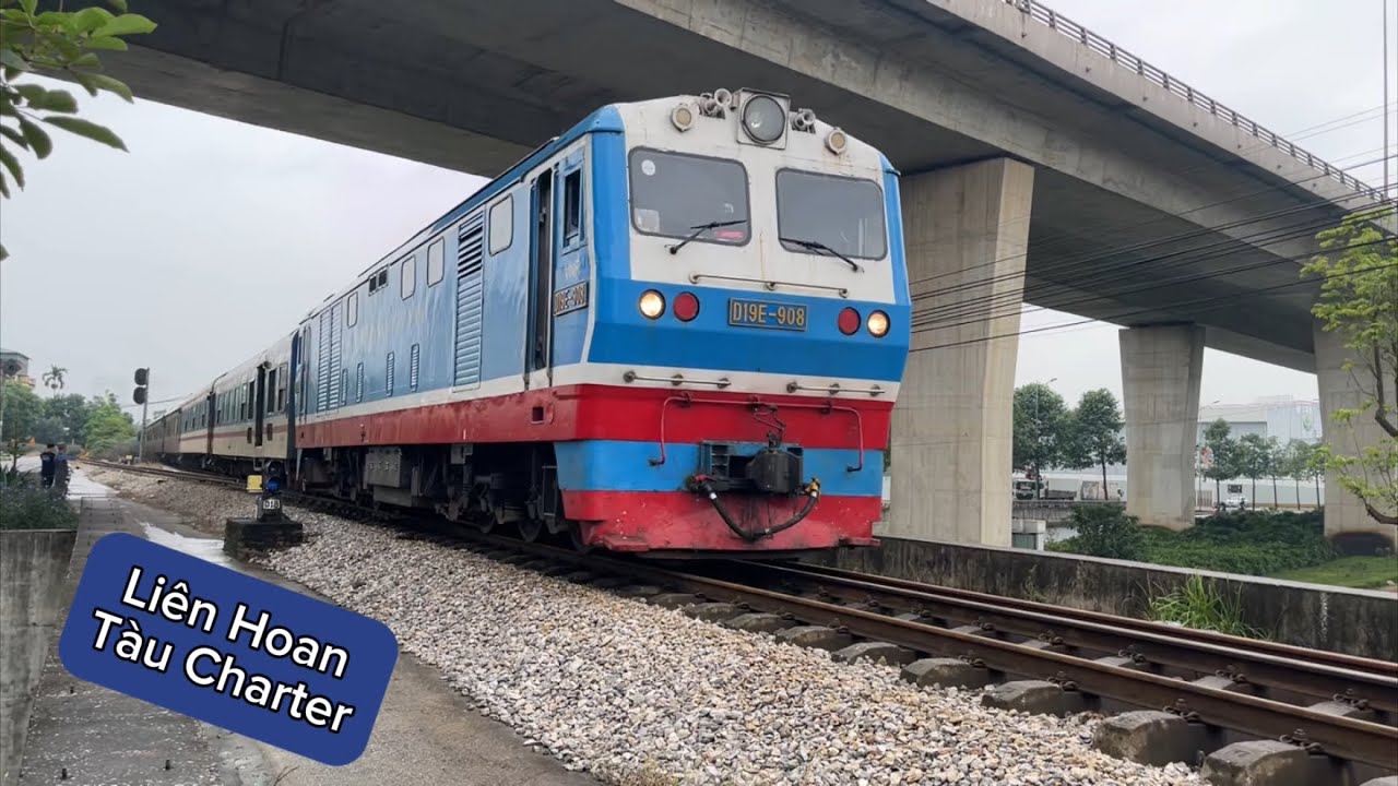 [303] Tàu Khách Đi Qua Đường Thượng Cát | Liên Tiếp Những Chuyến Tàu Charter Trong Tháng 11