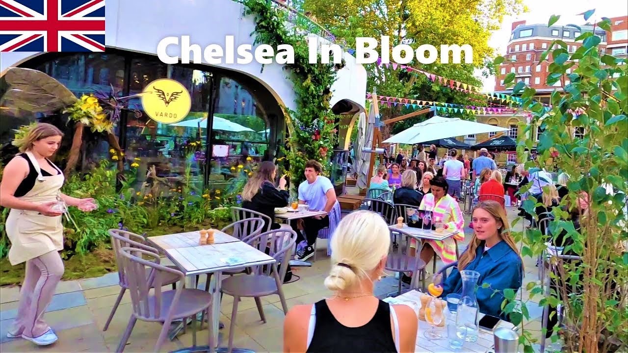 Chelsea in Bloom(Part 1), Duke of York Square, Pavillion Road. London Autumn Walk.