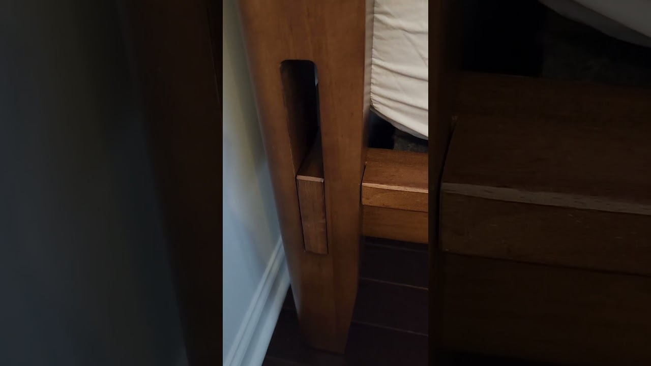 Thuma Bed - The Wobbly Bed