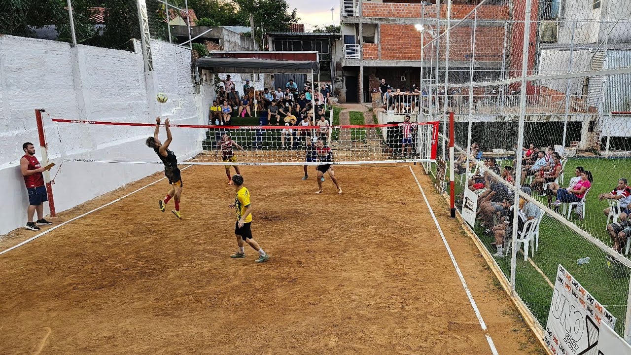 ARIELITO, BENJA Y WILLIAM VS CARMONA, CACHITO Y ESTEBAN - VILLARRICA