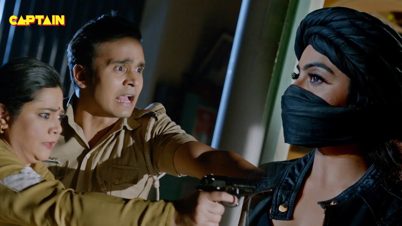 Karishma Singh आ गई जब थाने में क़यामत बनकर तारा और सितारा को पीटने के लिए || Maddam Sir - Ep.200