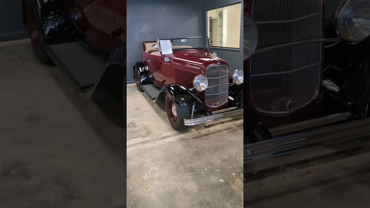1932 Ford Roadster 302 4-Barrel (Gold Country Classic Cars)