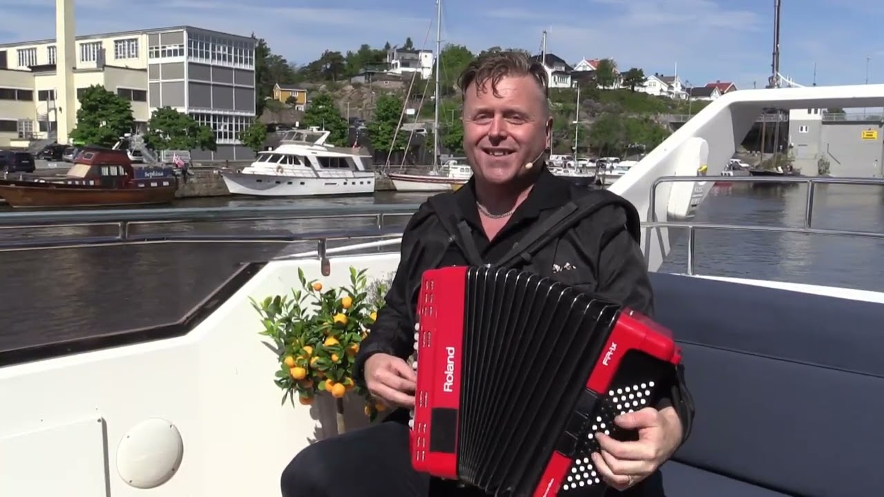 Mathias Kalvatsvik: Liljer
