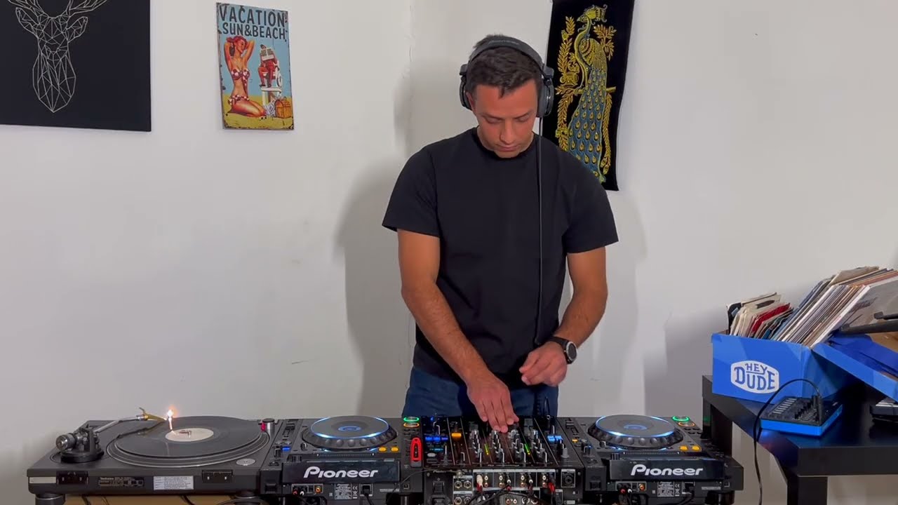 MATTEO PAVONE - Dj Set - Tech House Mix #6 on Pioneer CDJ 2000NXS,  DJM 750 MK2 and TECHNICS SL 1210