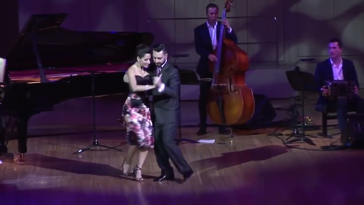 Javier Rodriguez & Fatima Vitale dance Francisco Canaro's La Milonga de Buenos Aires by Solo Tango !