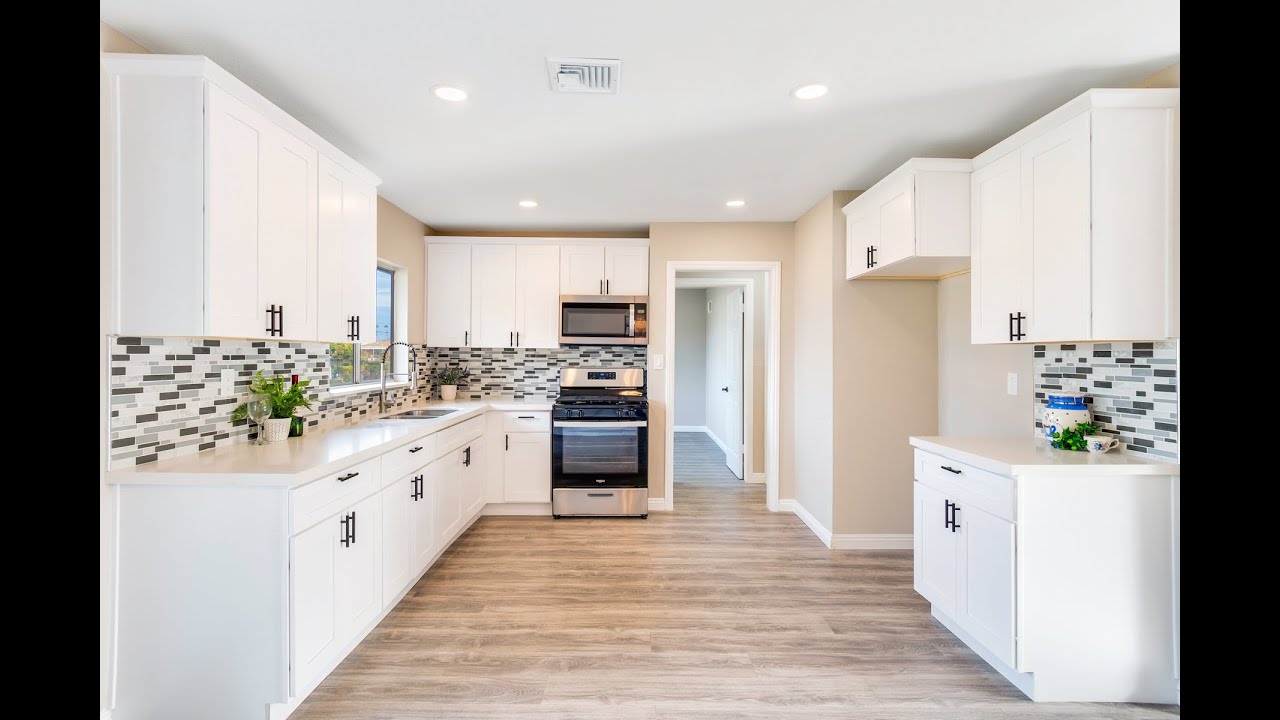 160 Vivian Ln, Hemet CA 92543