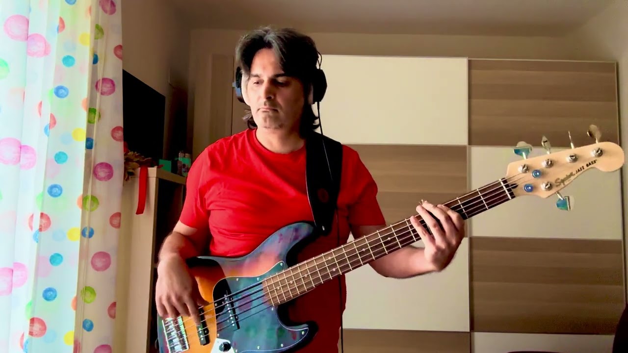 Phil collins two hearts bass cover Bass Line