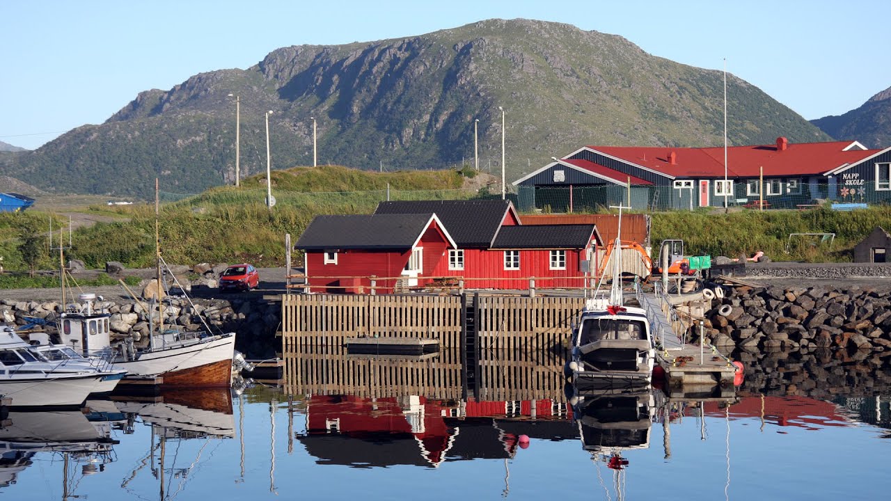 Lofoten attractions - Moskenes&oslash;ya & Flakstad&oslash;ya islands - Flakstad, Ramberg, Reine