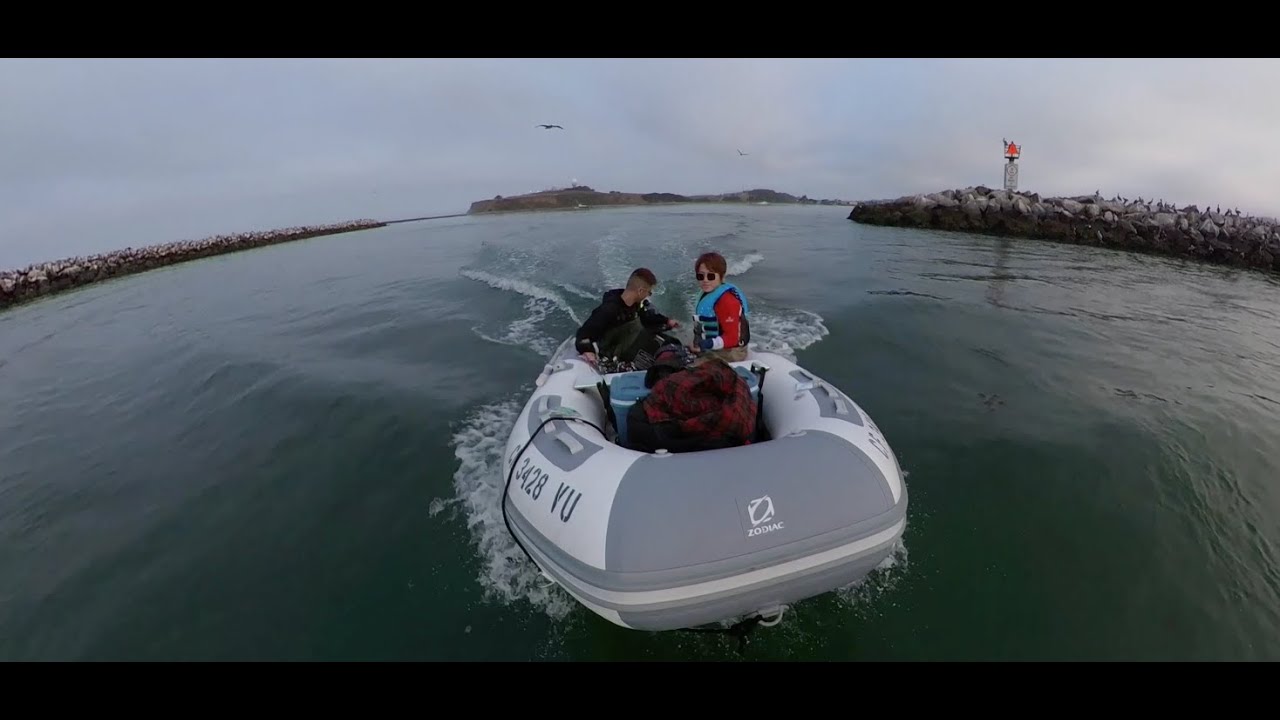 Boat fishing on Zodiac Cadet 350 ALU with Yamaha 6HP outboard in California Half Moon Bay