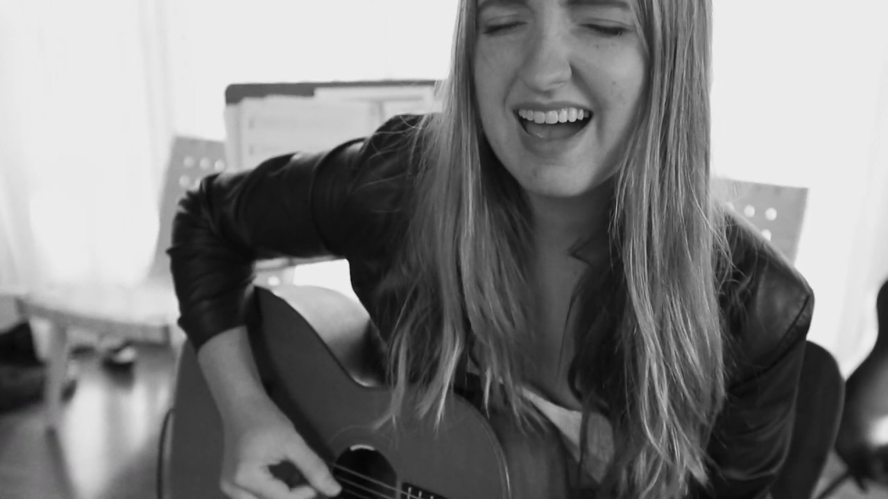 Bird Presents #1ON1 with Madison Cunningham