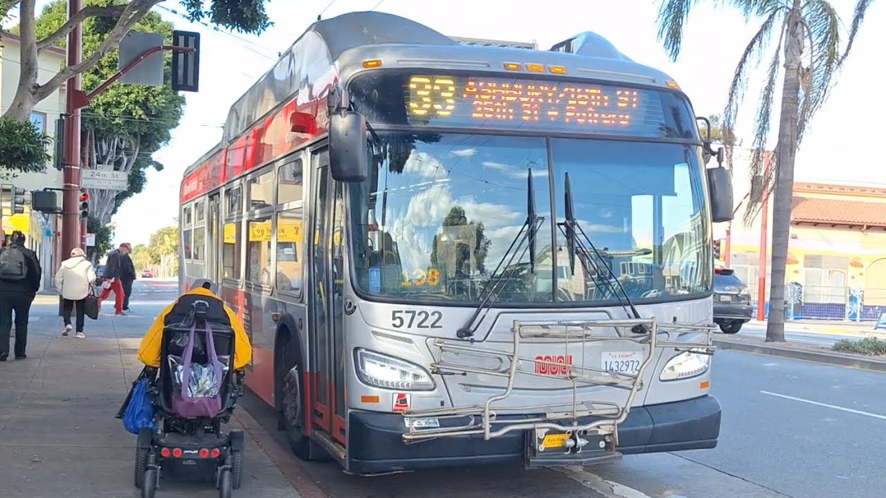 (Potrero Yard Closure) SF Muni: 2019 New Flyer XT40 #5722 on 33 Ashbury/18th Street
