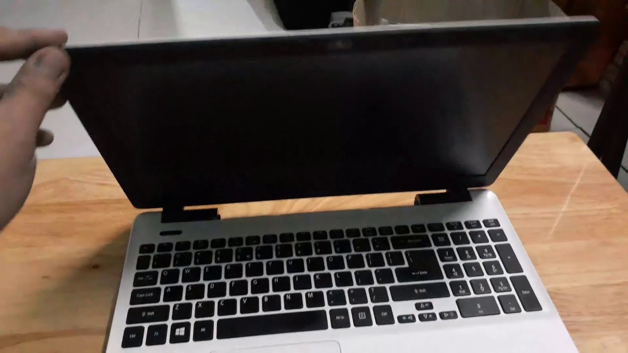 Perfect restoration / how to remove scratches from laptop / Black to White
