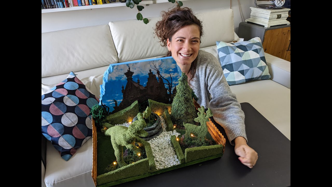 Diorama Edward Mani di Forbice
