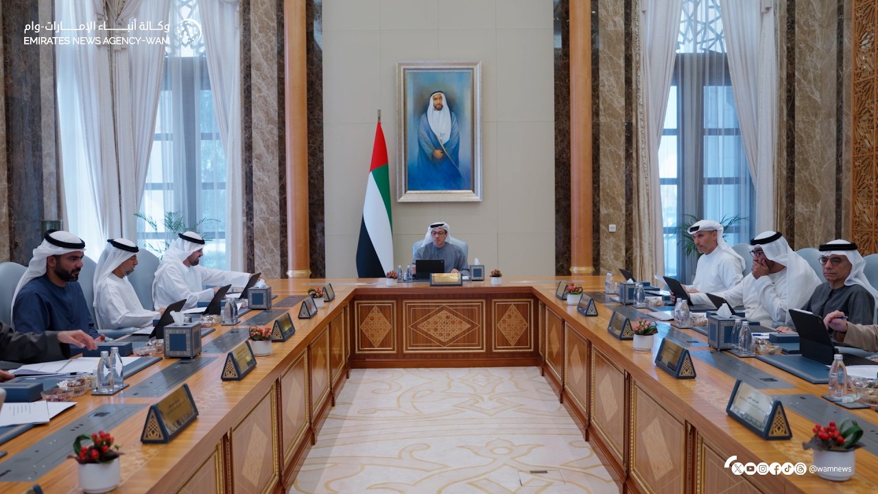 منصور بن زايد يترأس اجتماع مجلس إدارة 