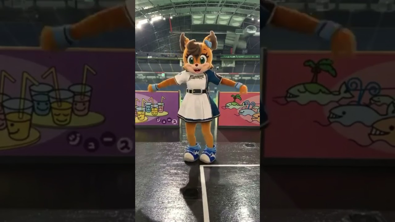 Polly Polaris' victory dance