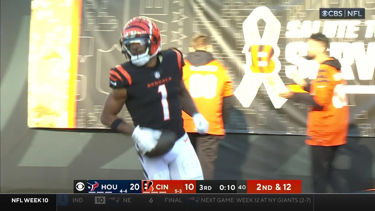 Joe Burrow 64 yards to Ja'Marr Chase