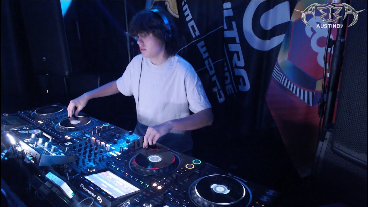 AustinB7 🔥 TECH HOUSE DJ Mix / Producer • 2025 10 23 •