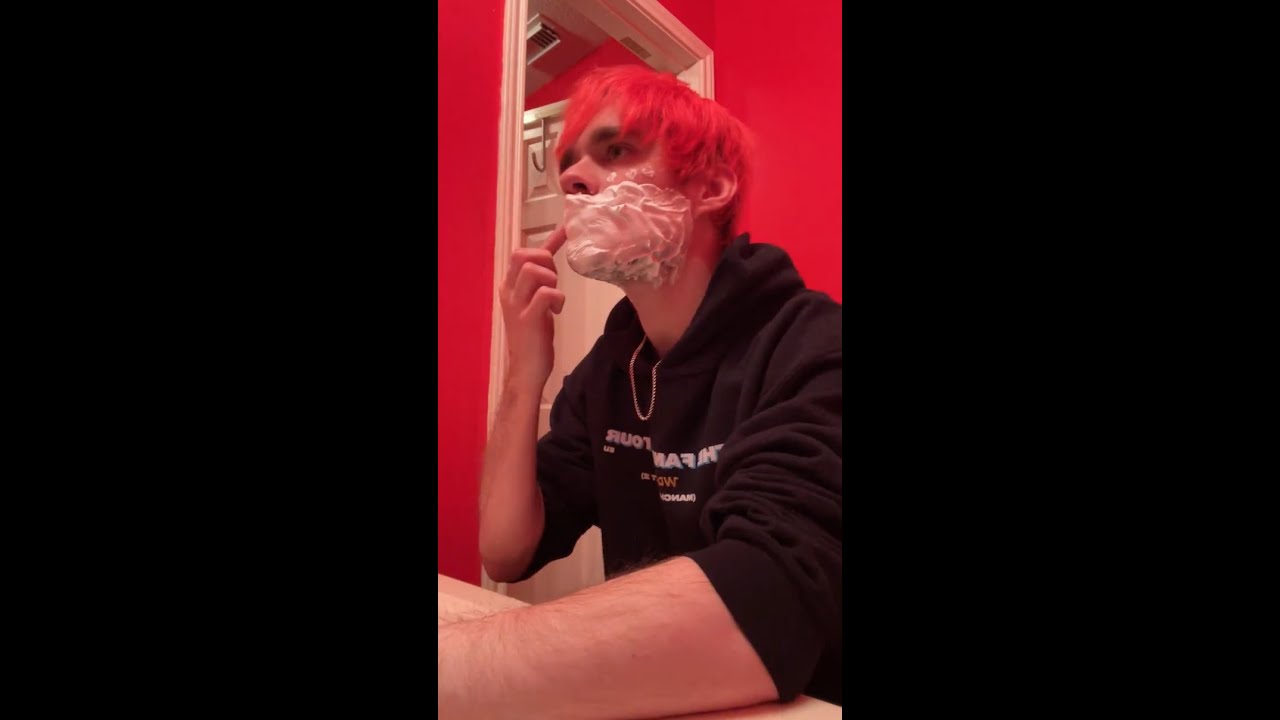 Awsten Insta Live - Shaving Stream 2022 (December 25, 2022)