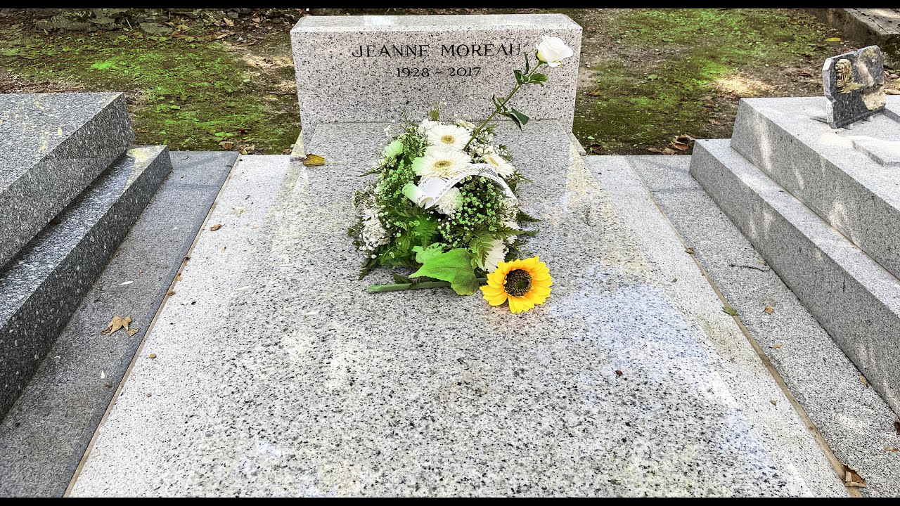 Tombe de Jeanne MOREAU cimetière de Montmartre, Paris
