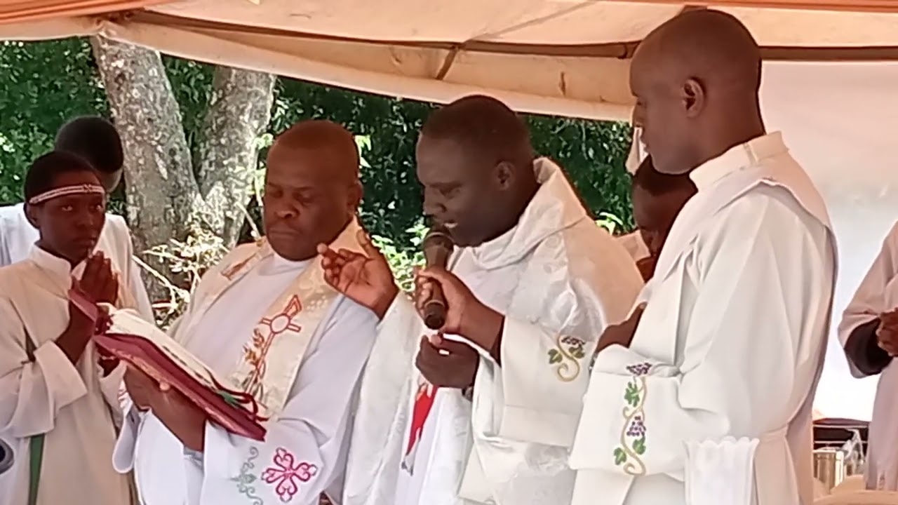 FR. EMMANUEL LOMADA BATEI HOME MASS@ST BRENDAN CHEPARERIA