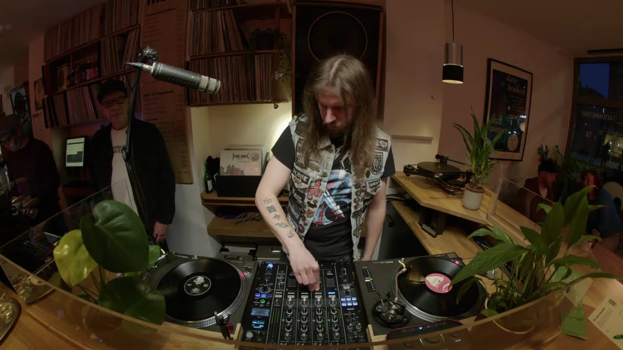 80s & 90s Metal Vinyl Mix | Monoliths of Metal w/ Jens Prüter & Yorck | mono•radio