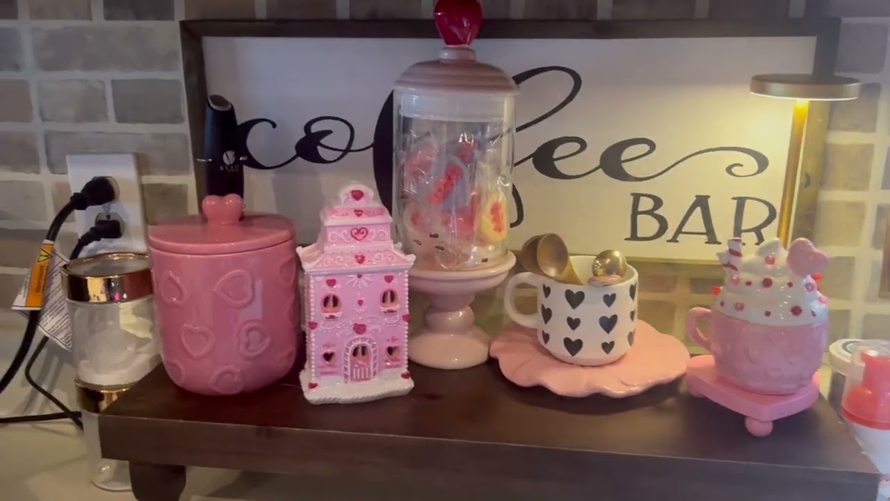 Valentine's 2026 decor