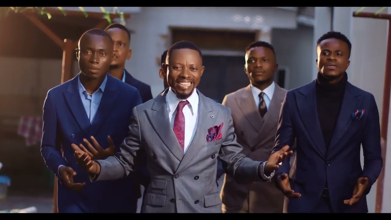 Yesu Elombe - Jeannot Mulamba(clip officiel)
