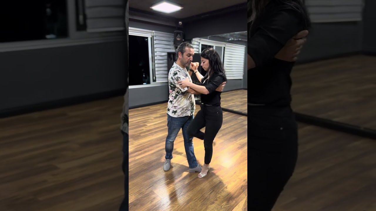 Tango Lesson : Combining Sacada to Front Ocho with Linear Sacadas Combinations and Exit Decorations