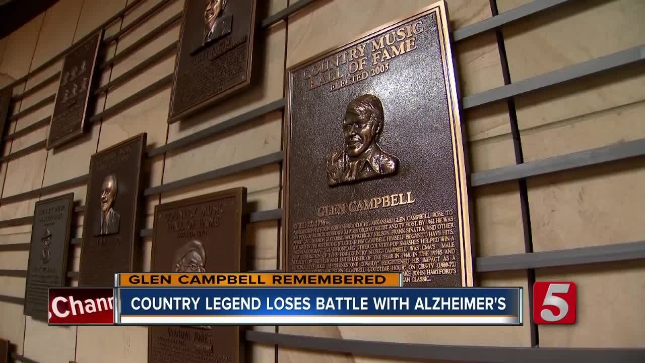 Glen Campbell Loses Battle With Alzheimer's