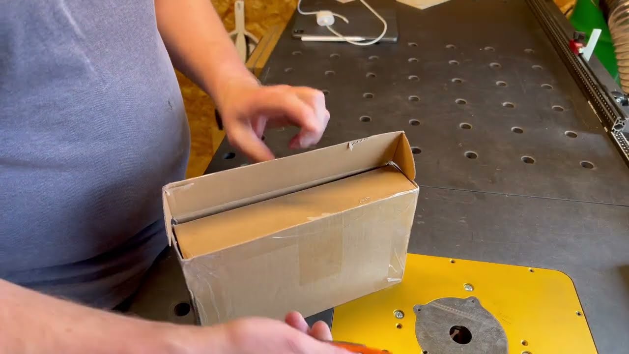 Unboxing af en Record No 043 lille fals høvl