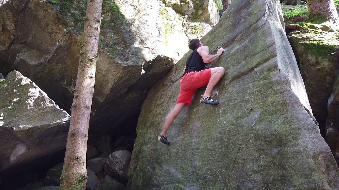 Switzerland Bouldering Tour 2020 - Part4 - Selma Val Calanca