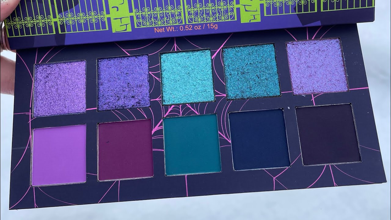 SCOOBY DOO x GLAMLITE Creeps and Crawls Palette SWATCHES