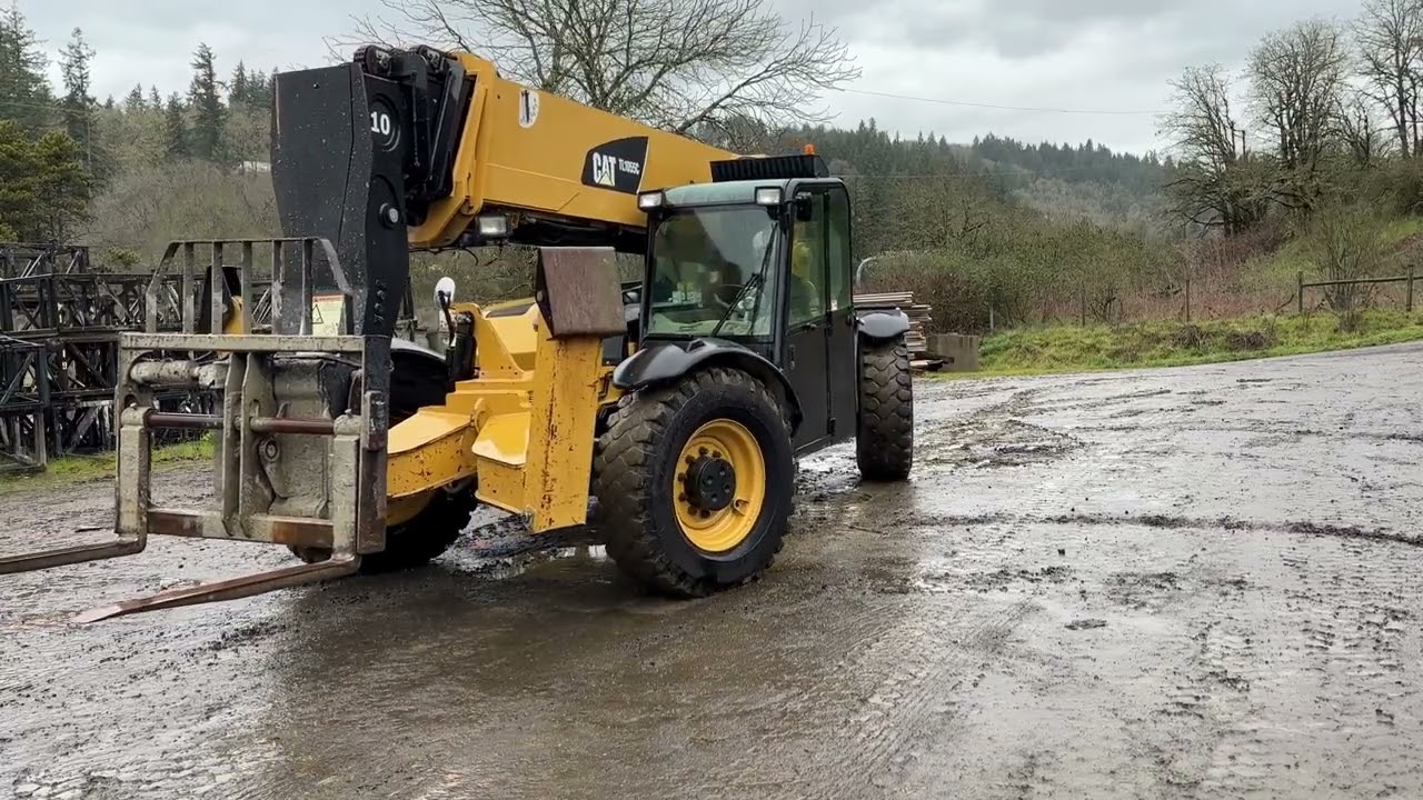 2013 Caterpillar TL1055C Telescopic Forklift