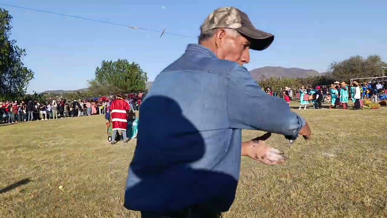 Juego rudo de mujeres en un Pueblo de Alfajayucan Hgo 