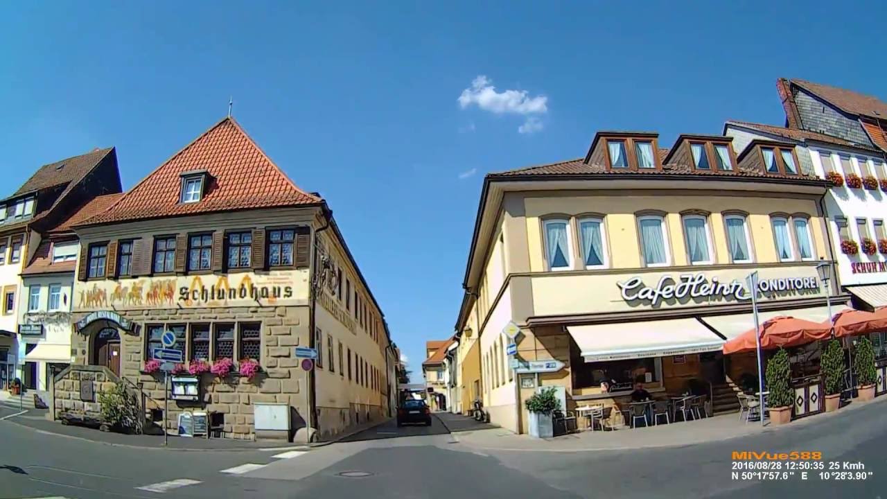 D: Stadt Bad K&ouml;nigshofen i.Grabfeld. Landkreis Rh&ouml;n-Grabfeld. Ortsdurchfahrt. August 2016