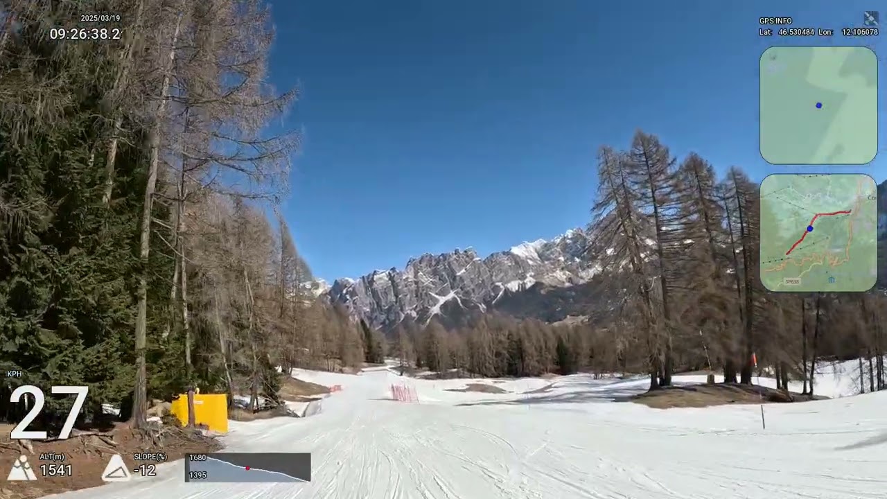 Skiing from Pocol to Socrepes (blue), Tofana, Cortina d'Ampezzo
