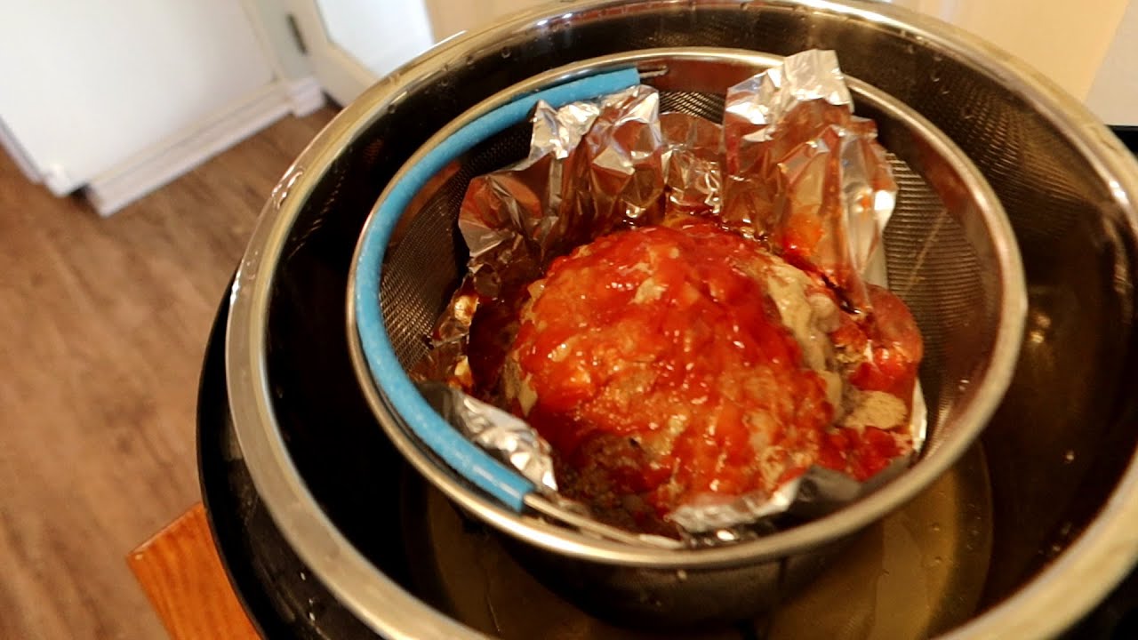 Juicy Beef Meatloaf In The Instant Pot - Escaping The Mouse - ETM-558